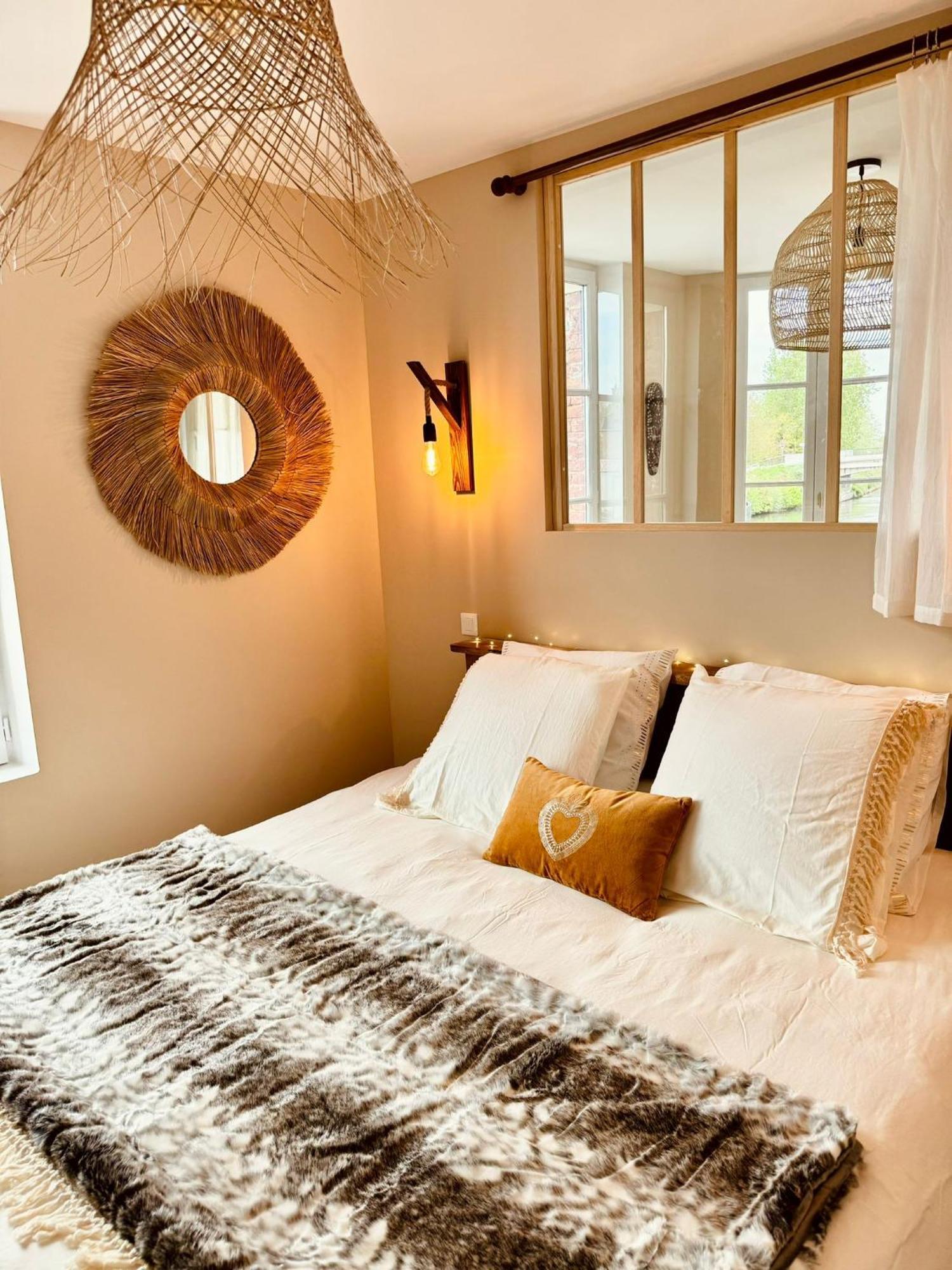 Duplex Safari Jusqu'A 4 Personnes, Spa, Cinema Et Lit Sous Les Arbres, Day Use, 10 Min Centre Amiens Buitenkant foto